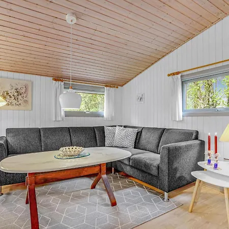 Three-bedroom In * Oksbøl