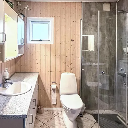 Дом отдыха Stunning Home In Oksbol With Wifi *